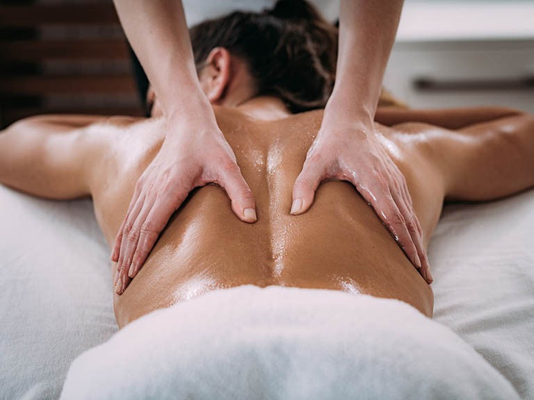 Massage body cho nam giới: Giải pháp thư giãn và chăm sóc sức khỏe